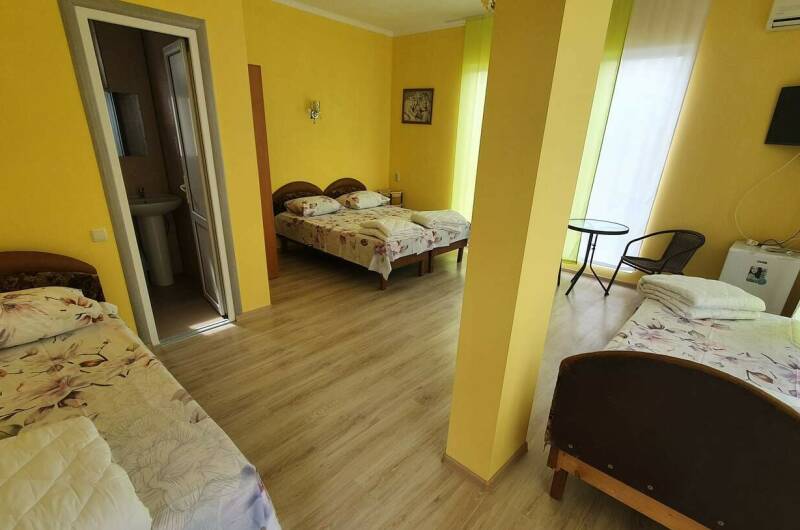 3х мест стандарт 1 этаж с видом на море и горы № 3