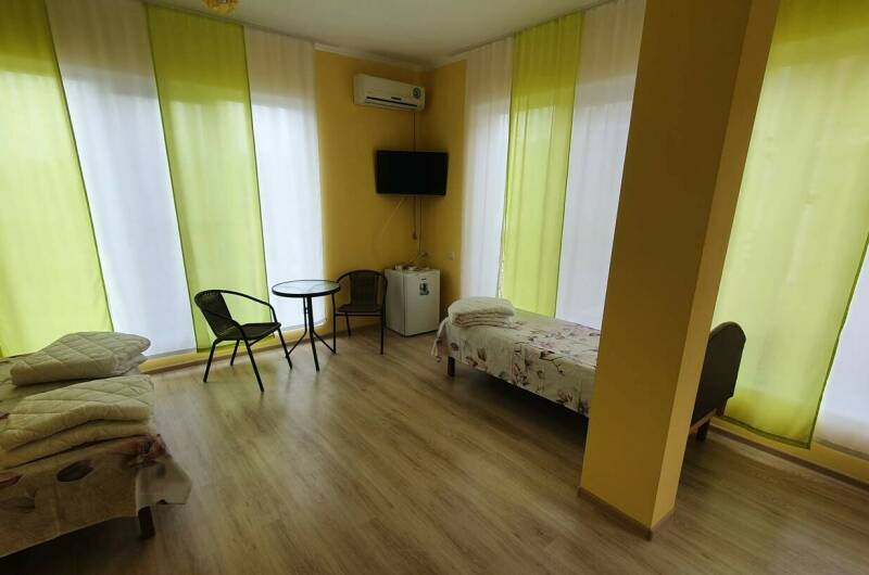 3х мест стандарт 1 этаж с видом на море и горы № 3