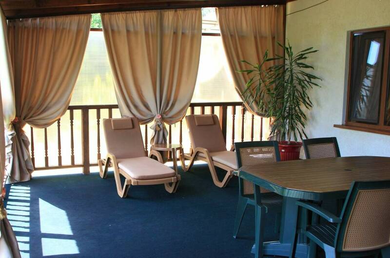 Улучшенный номер с собственной террасой № 4