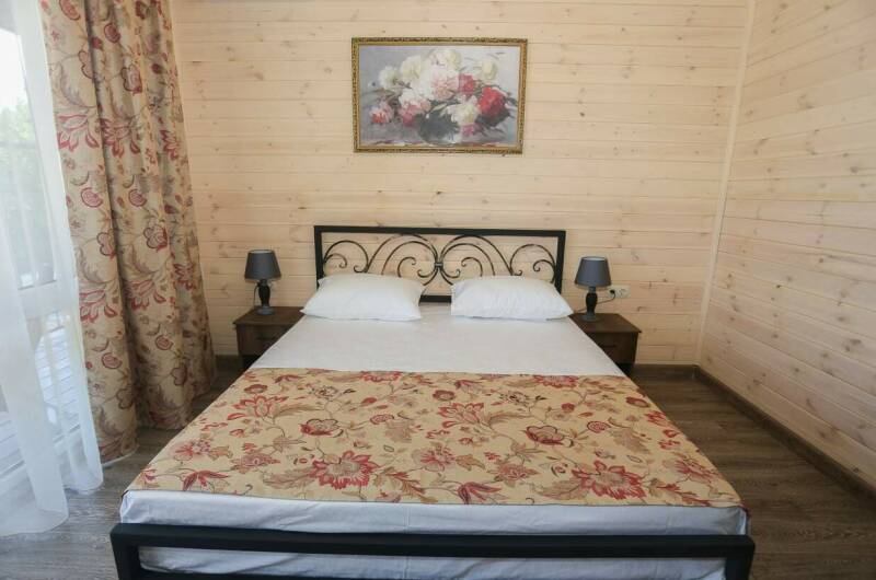 Четырёхместный номер с большой террасой (9)