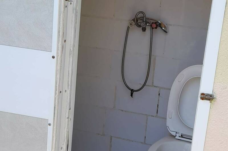 Отдельный дворик с кухней (эконом 2 комн.4 чел)