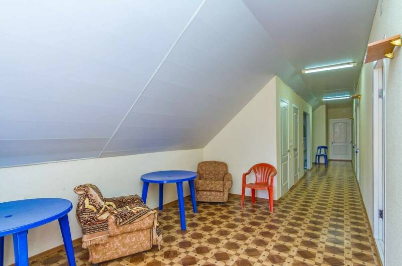 3-х местный «Мансарда»