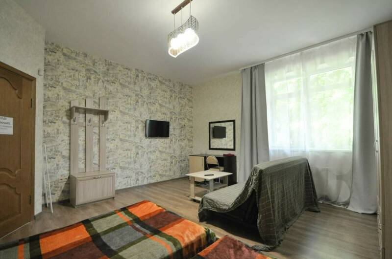 1−3ех местный «Эконом» (2 этаж, № 4)