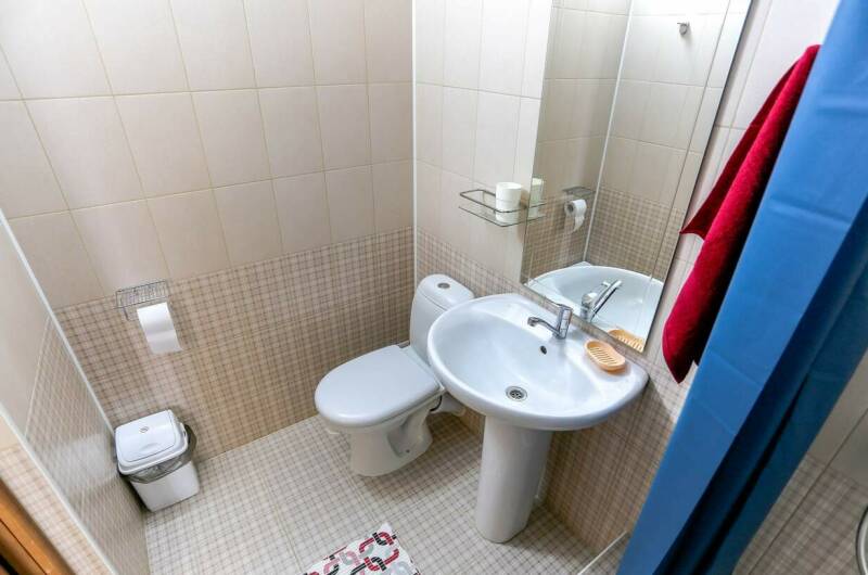 1−3ех местный «Стандарт» (4 этаж, № 2)