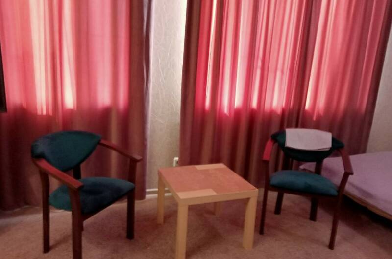 4-х мсетный номер на 2-м этаже с большим балконом