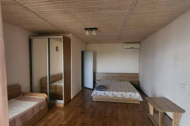 Однокомнатный с видом на басейн