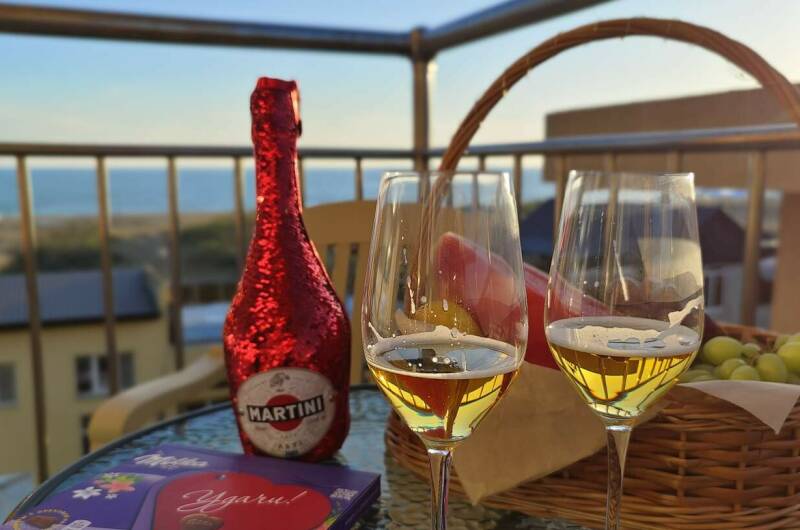 Двухкомнатный Люкс с боковым видом на море