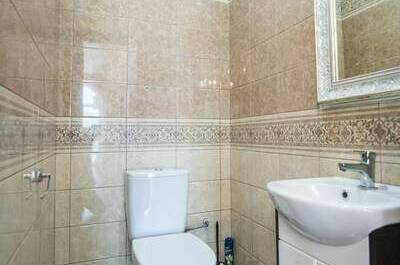 Трехместный номер эконом-класса