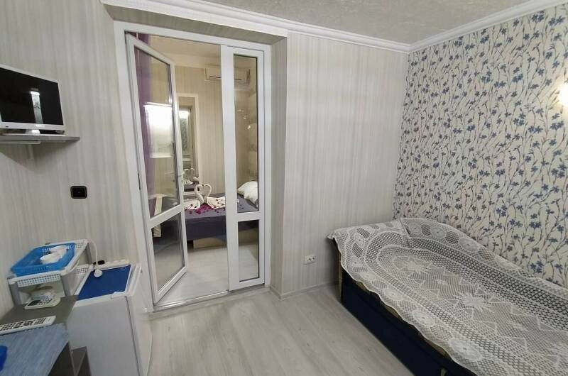 Семейный двухкомнатный номер с отдельным входом