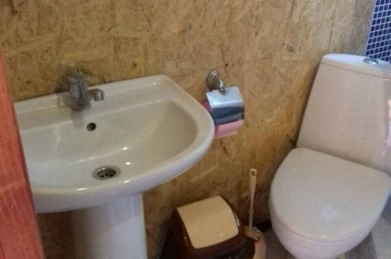 Индивидуальный деревянный домик с удобствами