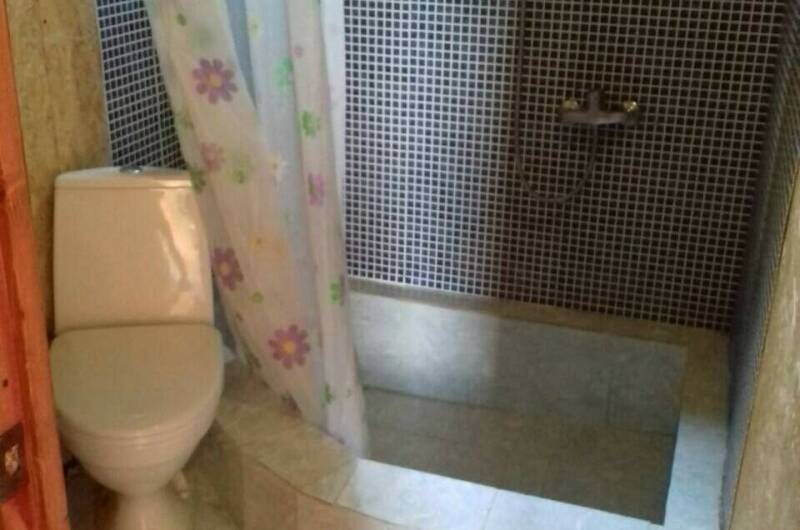 Индивидуальный деревянный домик с удобствами