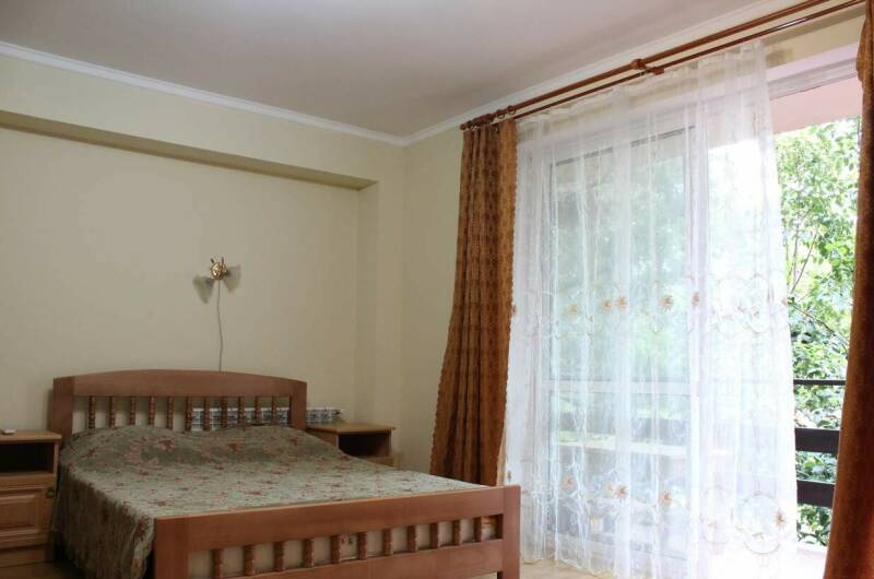 Номер 3-х местный с балконом