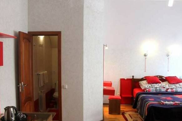 Номер «Красный»