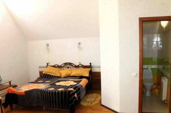 Номер «Желтый»