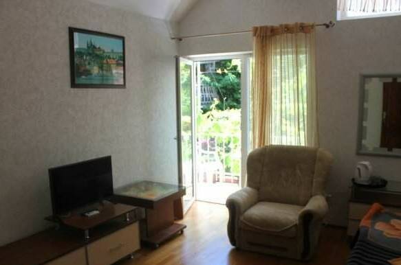 Номер «Желтый»