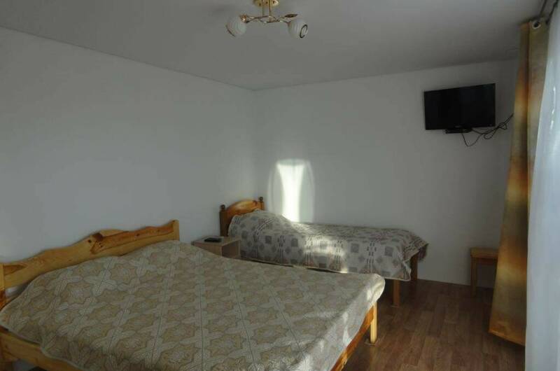 Однокомнатный 3-х местный номер с видом на поселок