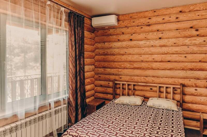 «Полулюкс» 4-х; «Комфорт» 4-х