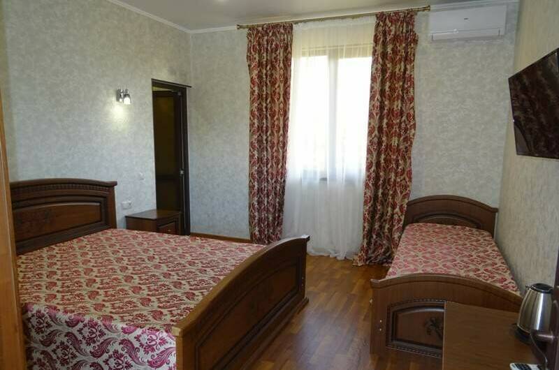 Классический трёхместный номер