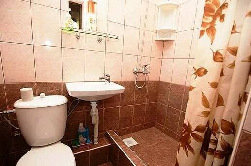 2-х местный с выходом во двор