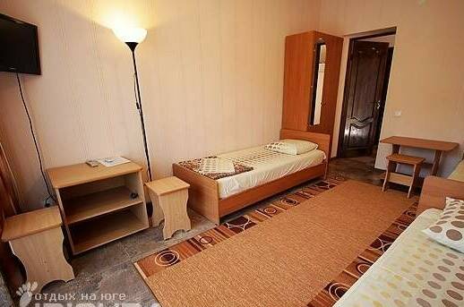 3-х местный номер с выходом во двор