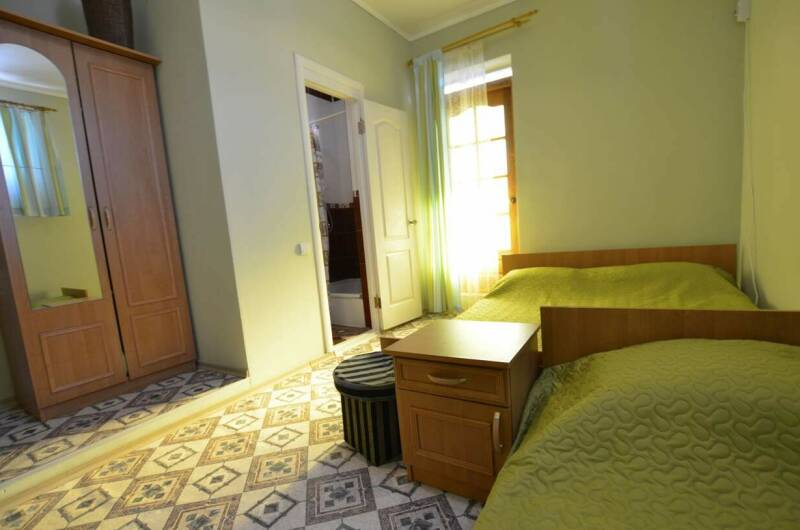 Трехместный однокомнатный номер