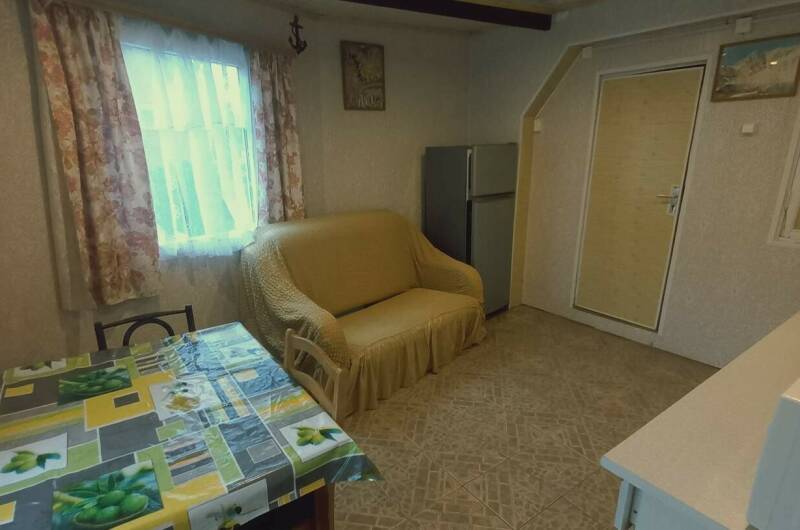 6 местный 2 комнатный с кухней