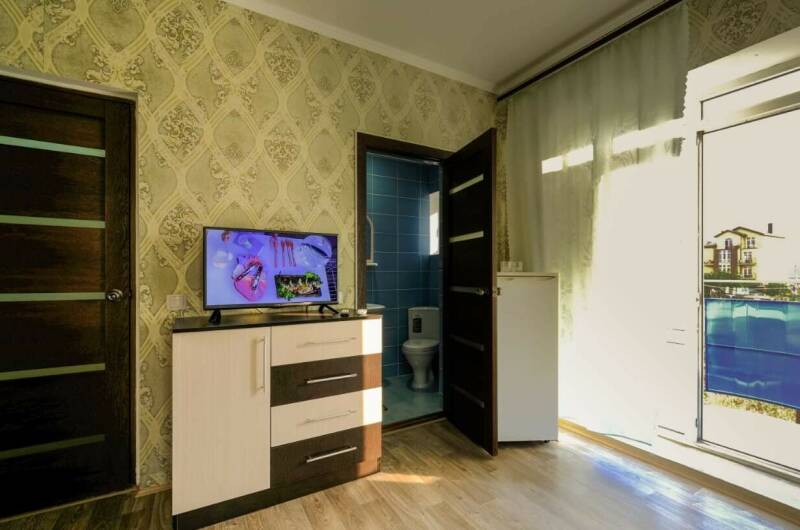 № 4 Трехместный «Стандарт», балкон и лоджия (2 эт)