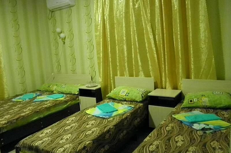 № 5 Четырехместный «Стандарт» с балконом (2 этаж)