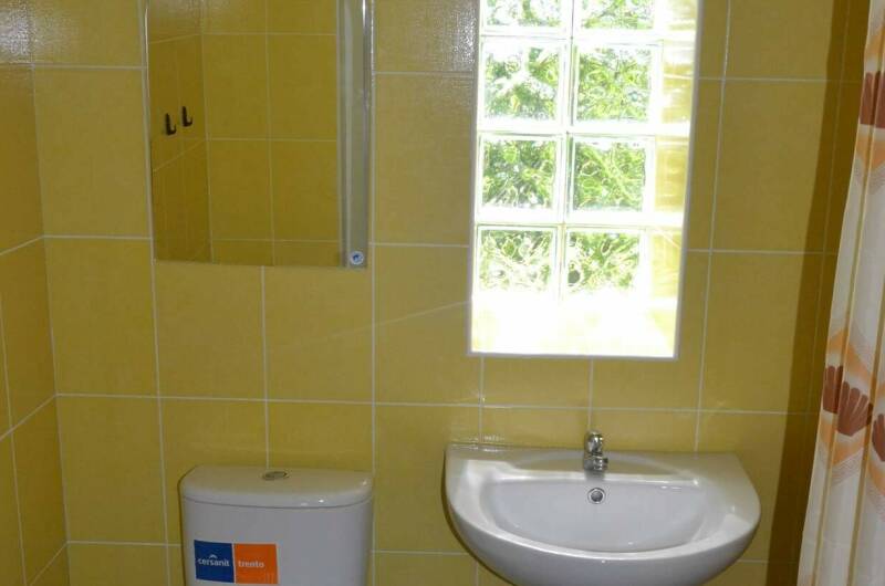 Средняя студия с кухней и кондиционером (1-й этаж)