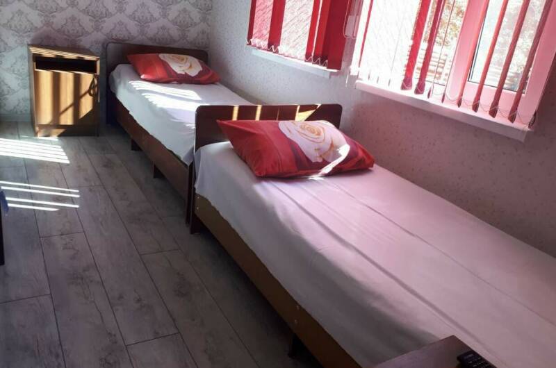 4-х местный с удобствами на этаже