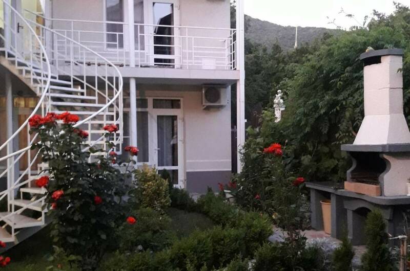 2х-3х местная комната большая