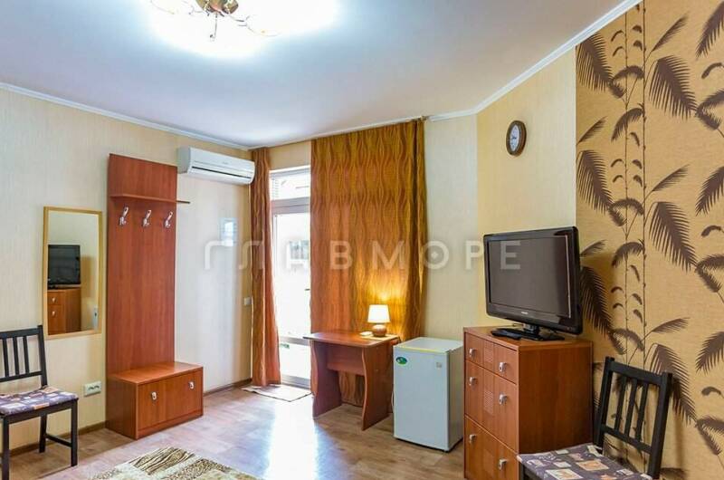 2х-3х местная комната большая