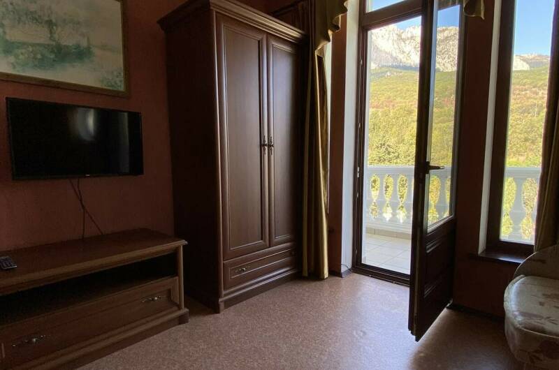 3х местный «Полулюкс» с балконом