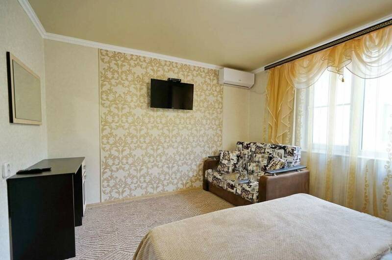 3-х местный «Люкс Бежевый»