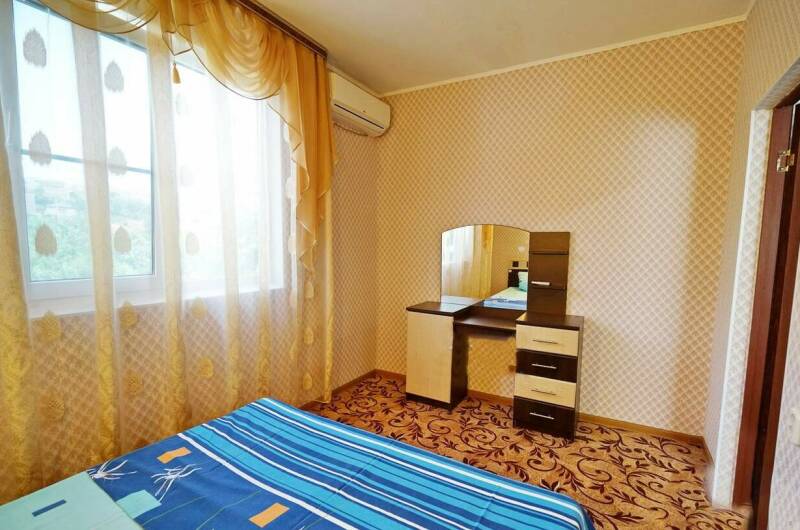 2-х комнатный номер на 2−4 человека