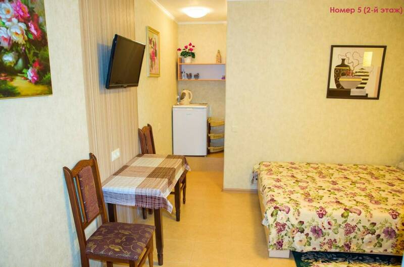 3−4-х местный номер «Комфорт» № 5