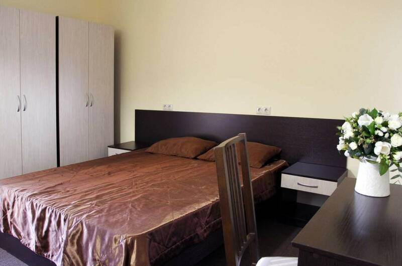 6-ти местный 2-х комнатный «Люкс» с кухней