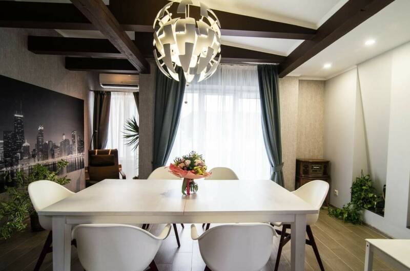 Апартаменты 4-КОМН ЛЮКС С КУХНЕЙ