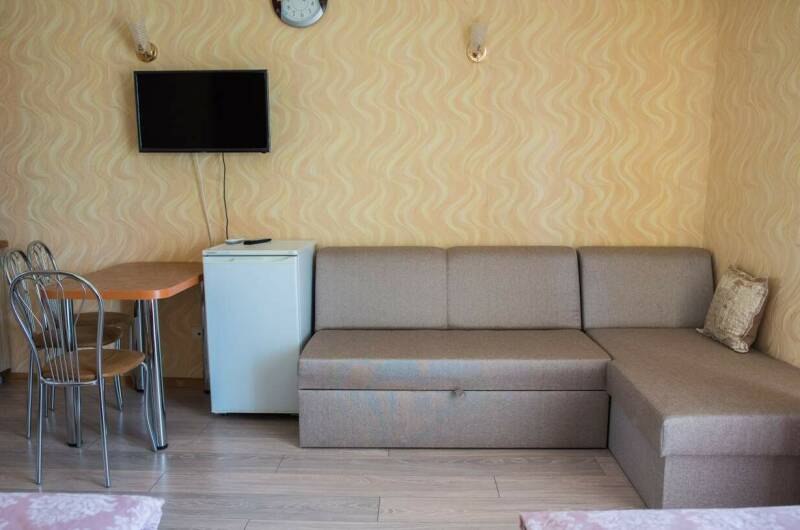 Стандарт улучшенный с мини кухней и балконом