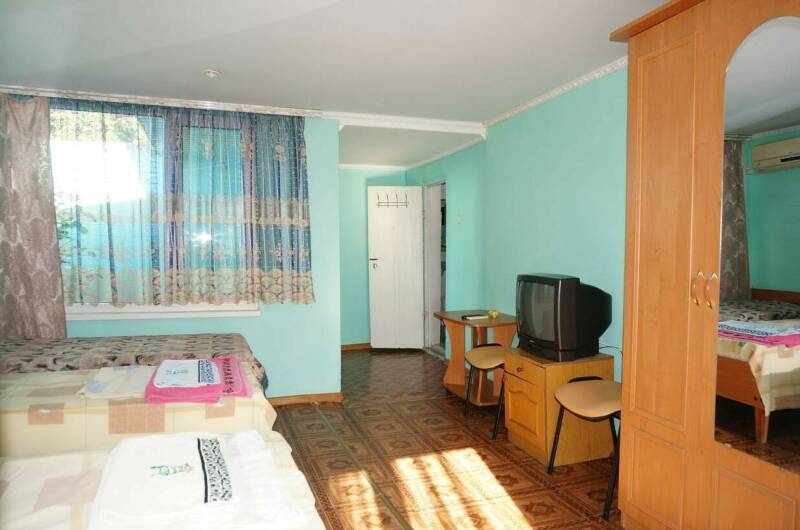 «Эконом» с кондиционером (2−4 мест)