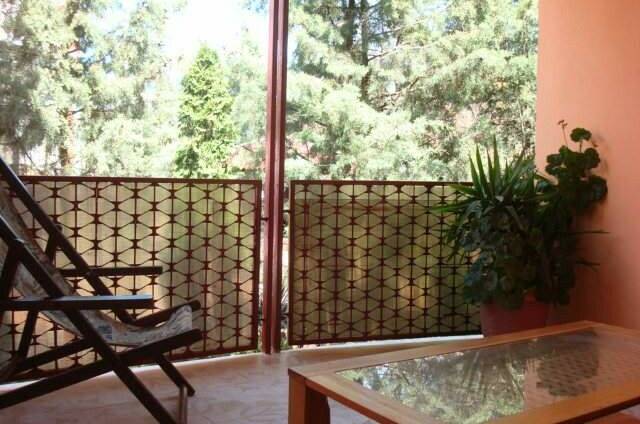 Люкс с кухней 4-х местный (1 этаж, Коттедж 1)