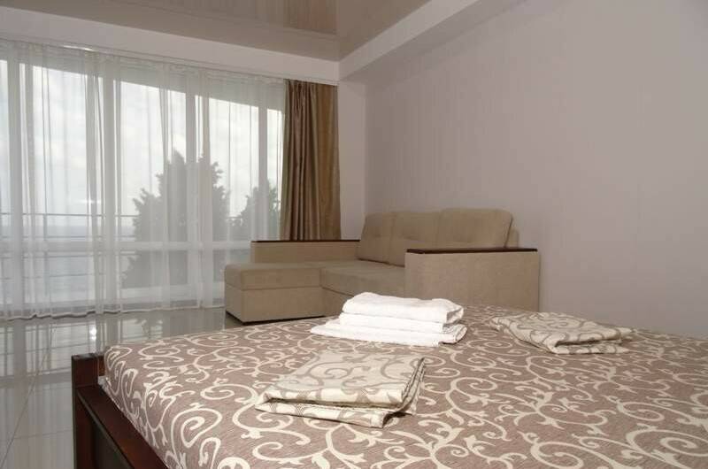 3-х мест улучш «Стандарт» вид на море 28−30 м. кв