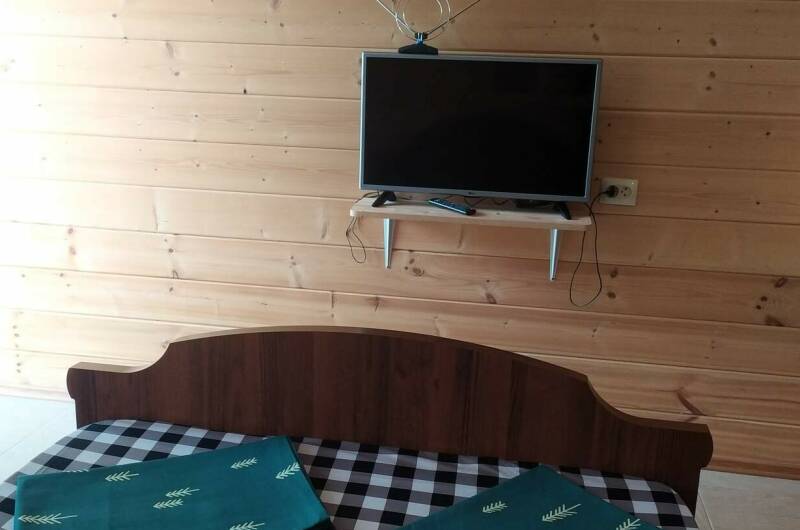 Двухместный номер с удобствами (первый этаж)