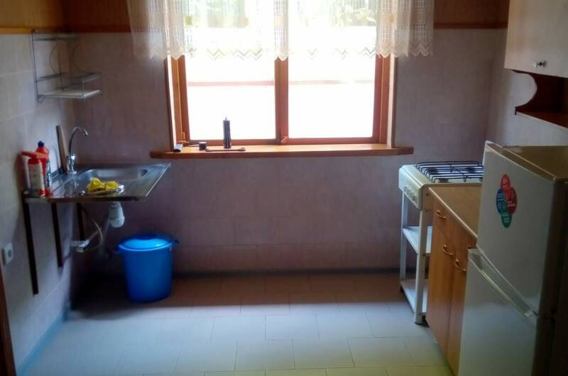 4-х местный с удобствами во дворе