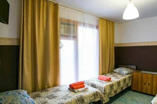 Трехместный «эконом»