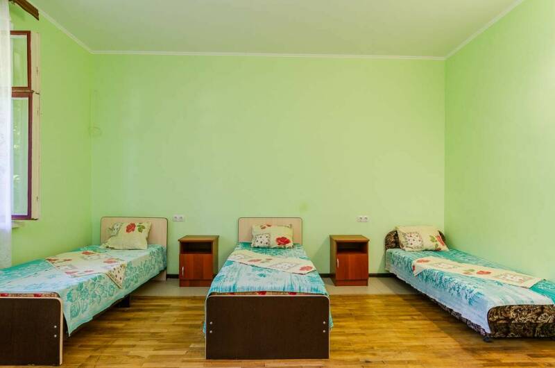 № 6 (3-х местный номер «Стандарт»)