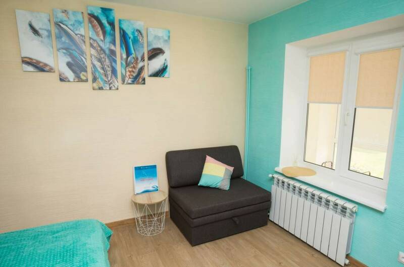 Трехместный номер с собственной ванной комнатой