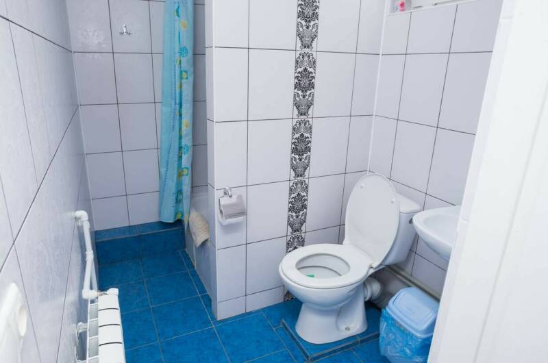 Двухместный номер с собственной ванной комнатой