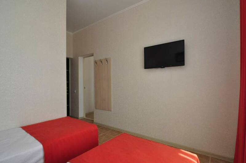 4-Х МЕСТНЫЙ НОМЕР С БАЛКОНОМ