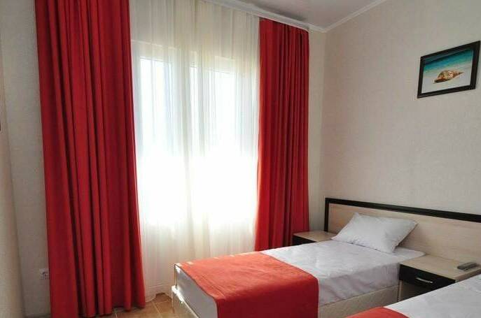 4-Х МЕСТНЫЙ НОМЕР С БАЛКОНОМ